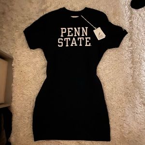 Small short sleeved Penn State dress